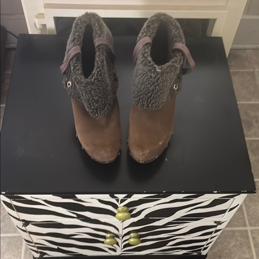 Otbt leather Arvin wedge brown booties US8